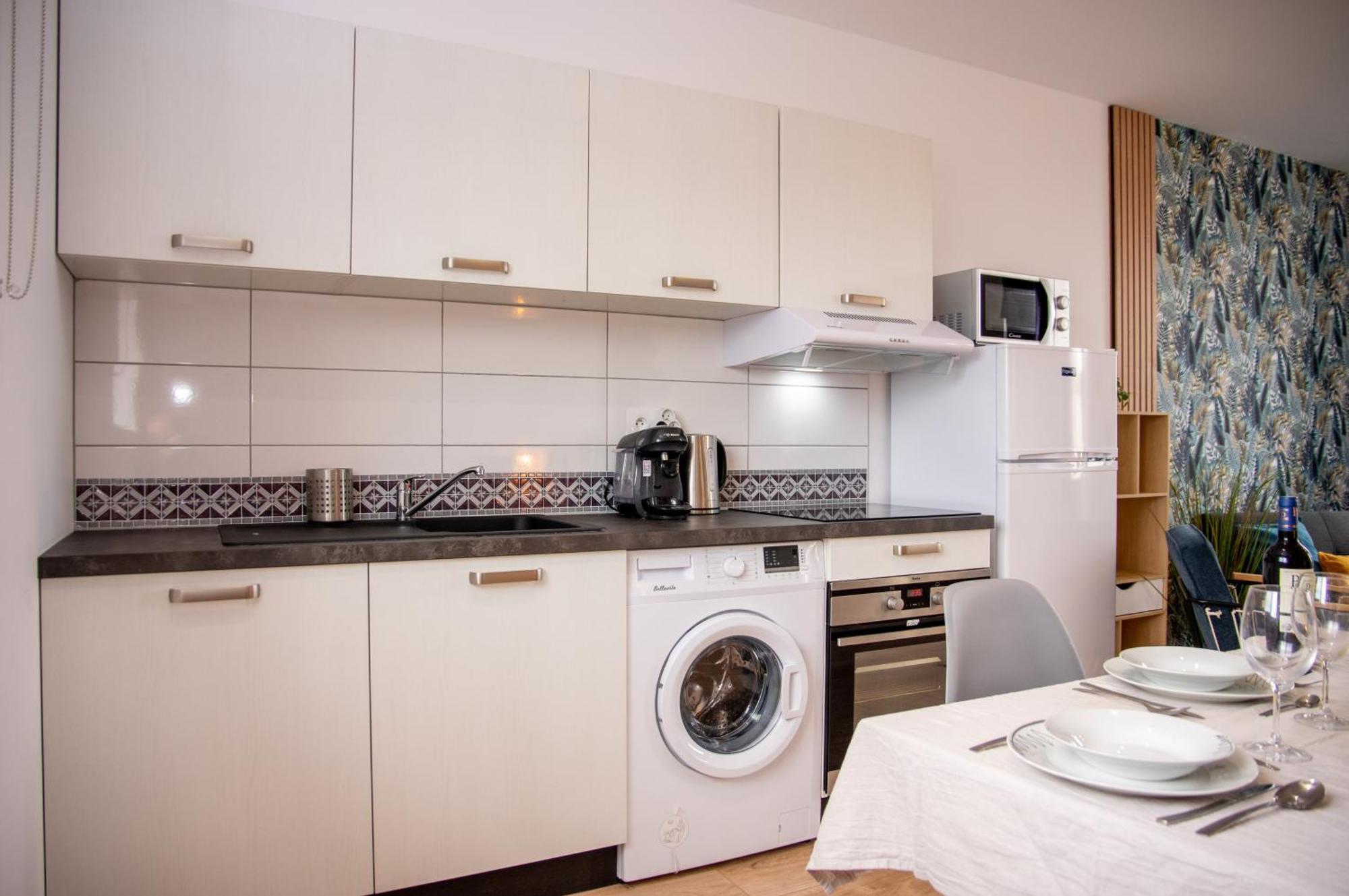 Duplex Cocoon - 10 Min De Blaye - 20 Min Cnpe - Wifi - Tv Hd Apartment Saint-Seurin-de-Cursac Luaran gambar