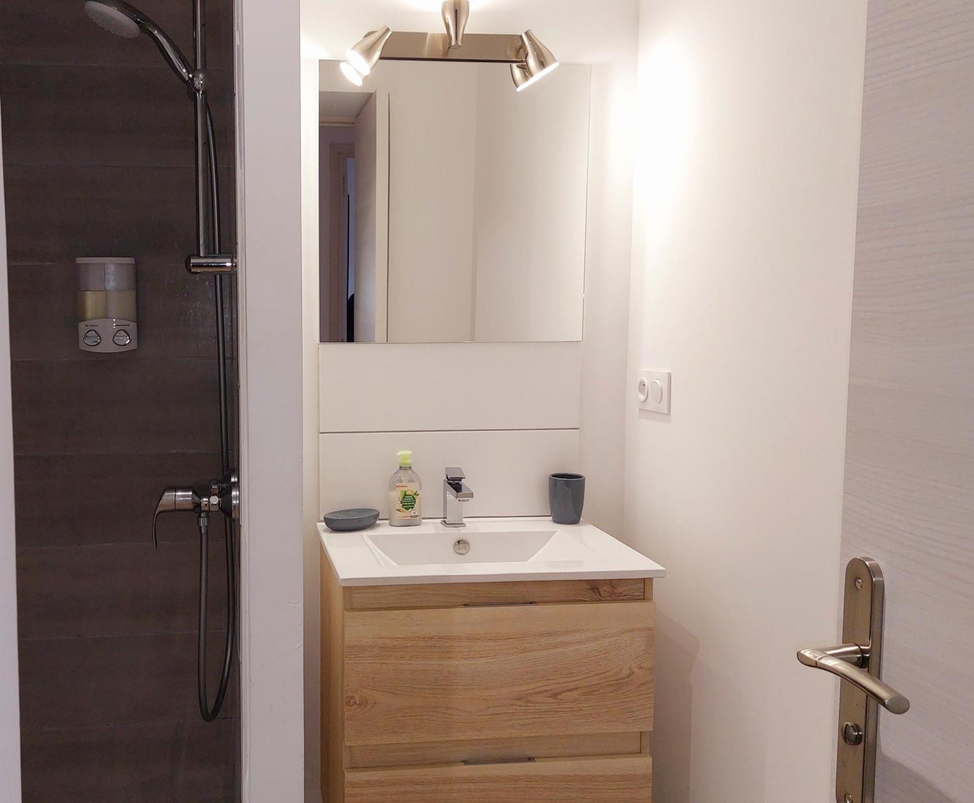 Duplex Cocoon - 10 Min De Blaye - 20 Min Cnpe - Wifi - Tv Hd Apartment Saint-Seurin-de-Cursac Luaran gambar