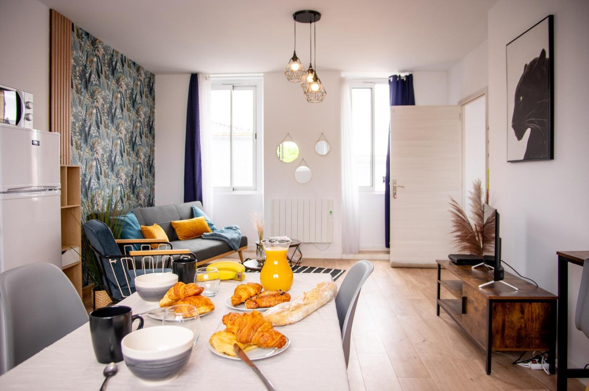 Duplex Cocoon - 10 Min De Blaye - 20 Min Cnpe - Wifi - Tv Hd Apartment Saint-Seurin-de-Cursac Luaran gambar
